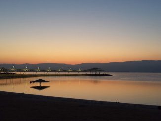 Ночная поездка на Мертвое море.